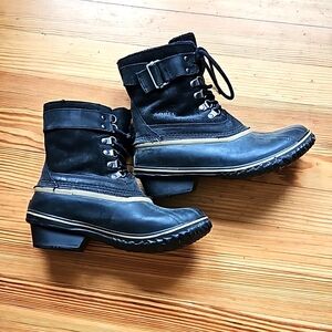 Sorel Winter Fancy Lace II boots 8 - loved with life left